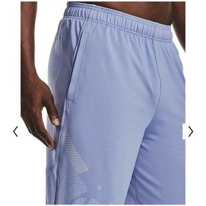 NWT Sold Out Mens Under Armour Raid 2.0 Grey Graphic Shorts 1361512 Size Large